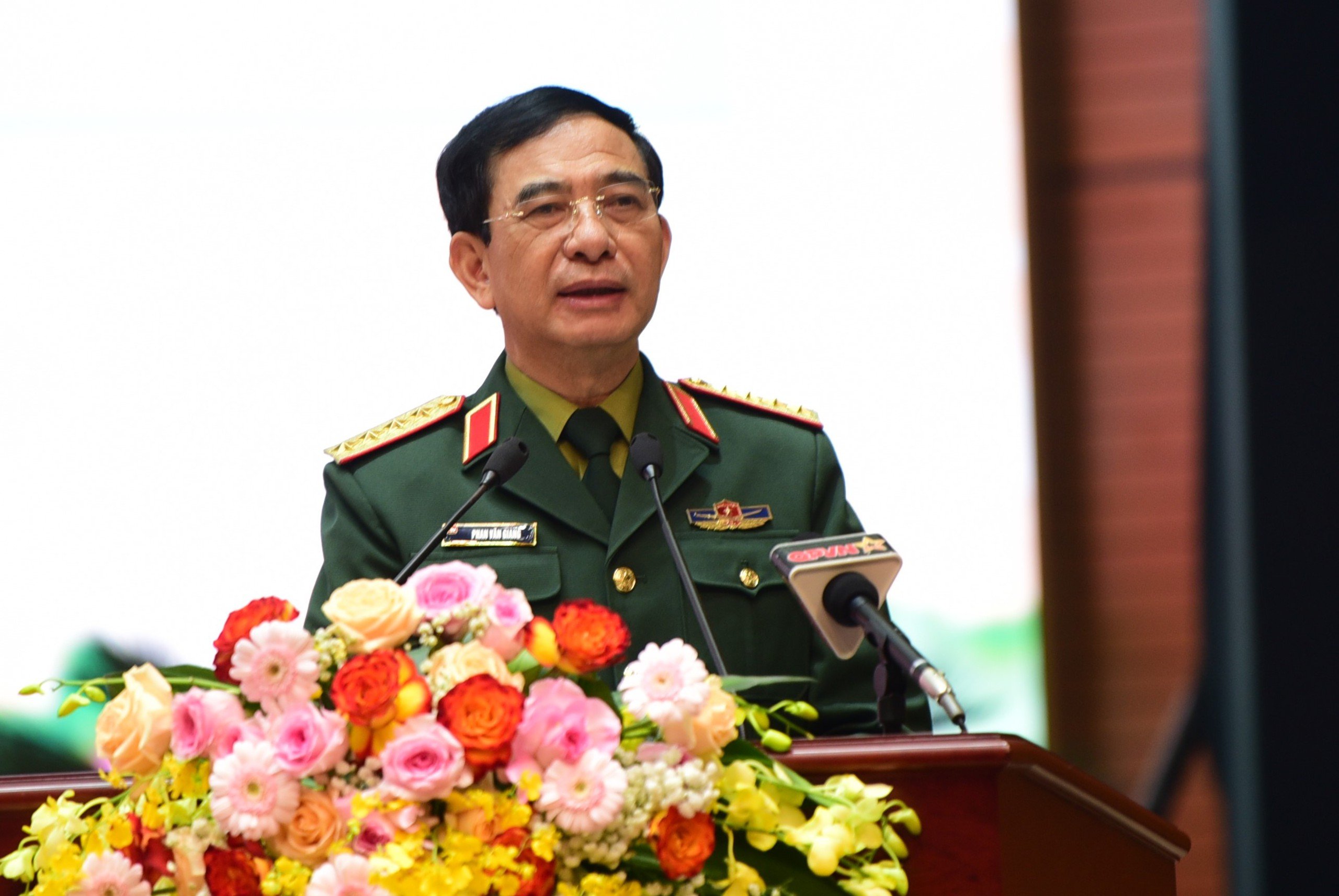 Cựu chiến binh tham gia nhiều ý kiến đóng góp cho chiến lược quân sự, quốc phòng- Ảnh 1.