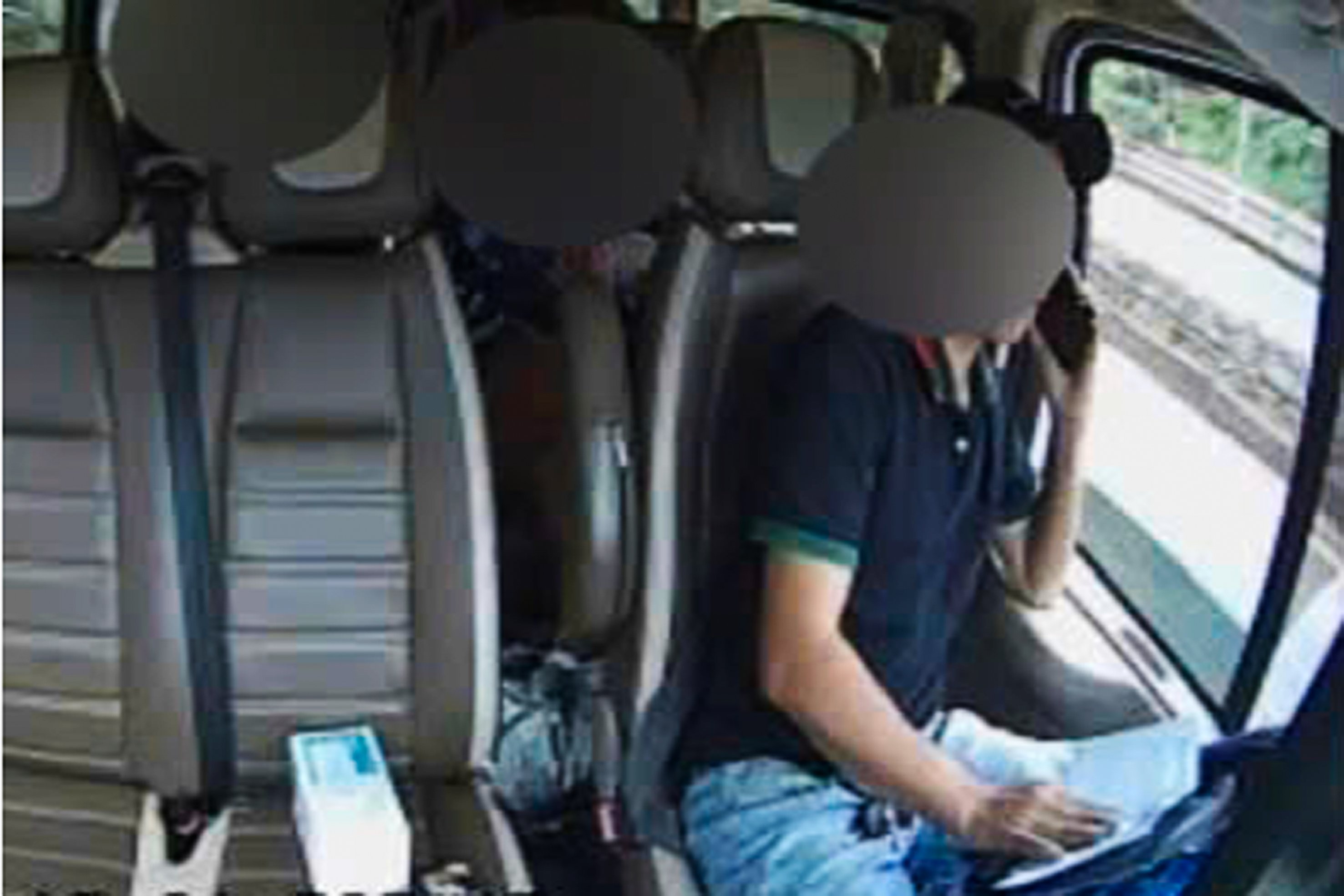 Đắk Nông: Nhiều tài xế xe khách "bất ngờ" khi bị xử phạt qua camera hành trình- Ảnh 1.