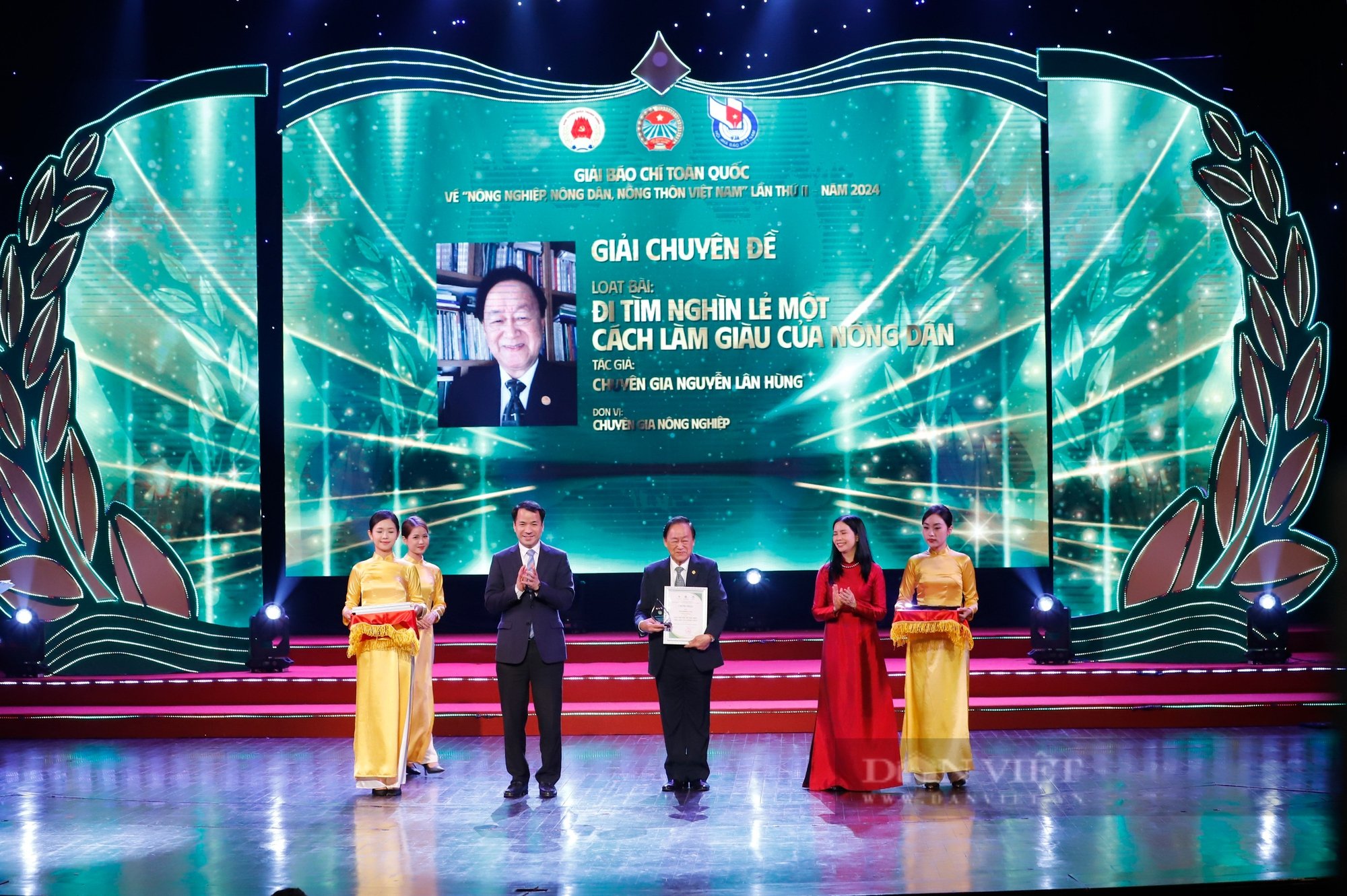 Chuyên gia nông nghiệp Nguyễn Lân Hùng: "Giải thưởng không chỉ của tôi, mà là của tất cả nông dân Việt Nam"- Ảnh 1.