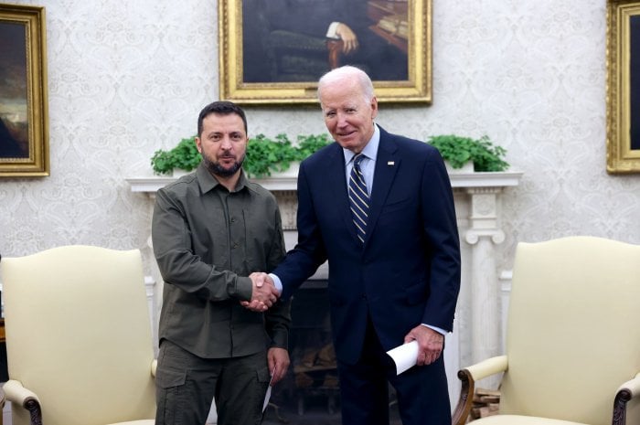 Xuất hiện rạn nứt trong mối quan hệ giữa ông Biden và ông Zelensky - Ảnh 1.