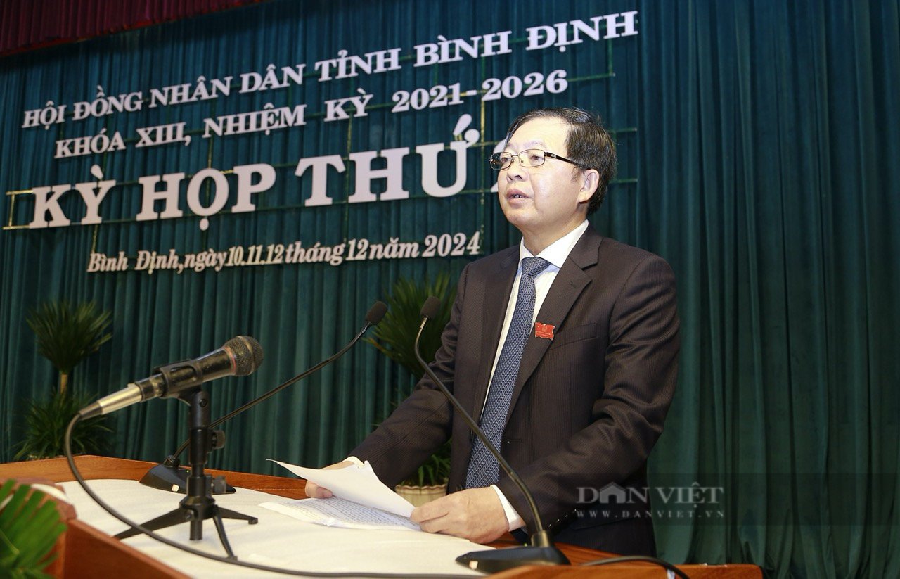 Bí thư Bình Định: 'Làm công trình cả ngàn tỷ, bỏ ra vài chục triệu xây nhà vệ sinh, sao không làm'?- Ảnh 1.