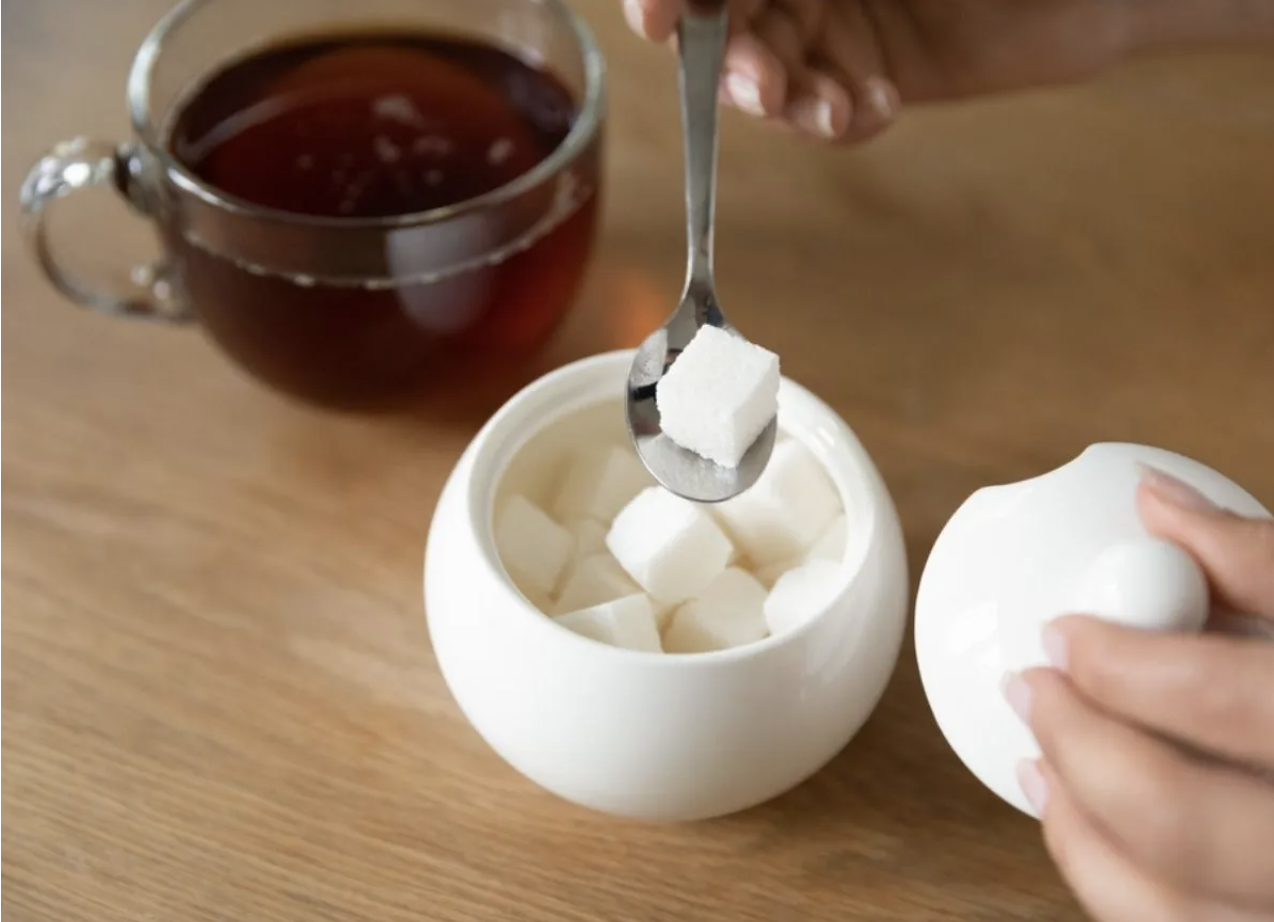 7 dấu hiệu cảnh báo bạn đang ăn quá nhiều đường - Ảnh 6.