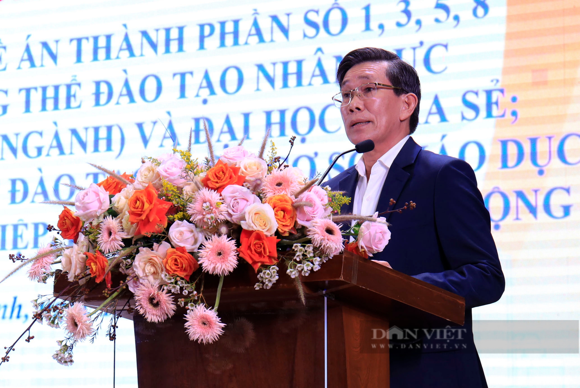 Ông Phan Văn Mãi: "TP sẵn sàng dành hàng trăm, nghìn tỷ mỗi năm để đầu tư đào tạo nhân lực"  - Ảnh 3.