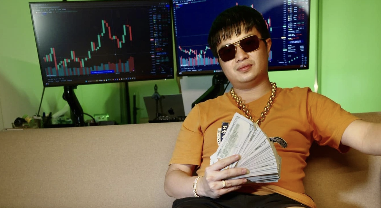 Từ vụ Mr Pips Phó Đức Nam lừa đảo 5.200 tỷ đồng: Các sàn giao dịch "ma" và sự dễ dãi của nhà đầu tư - Ảnh 2.