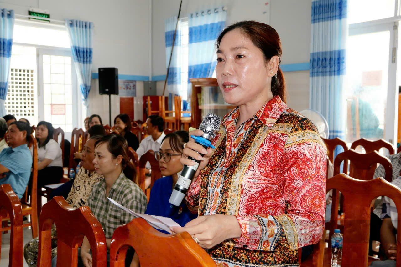 Chủ tịch Hội Nông dân Việt Nam Lương Quốc Đoàn tiếp xúc cử tri sau Kỳ họp thứ 9, Quốc hội khóa XV- Ảnh 3.