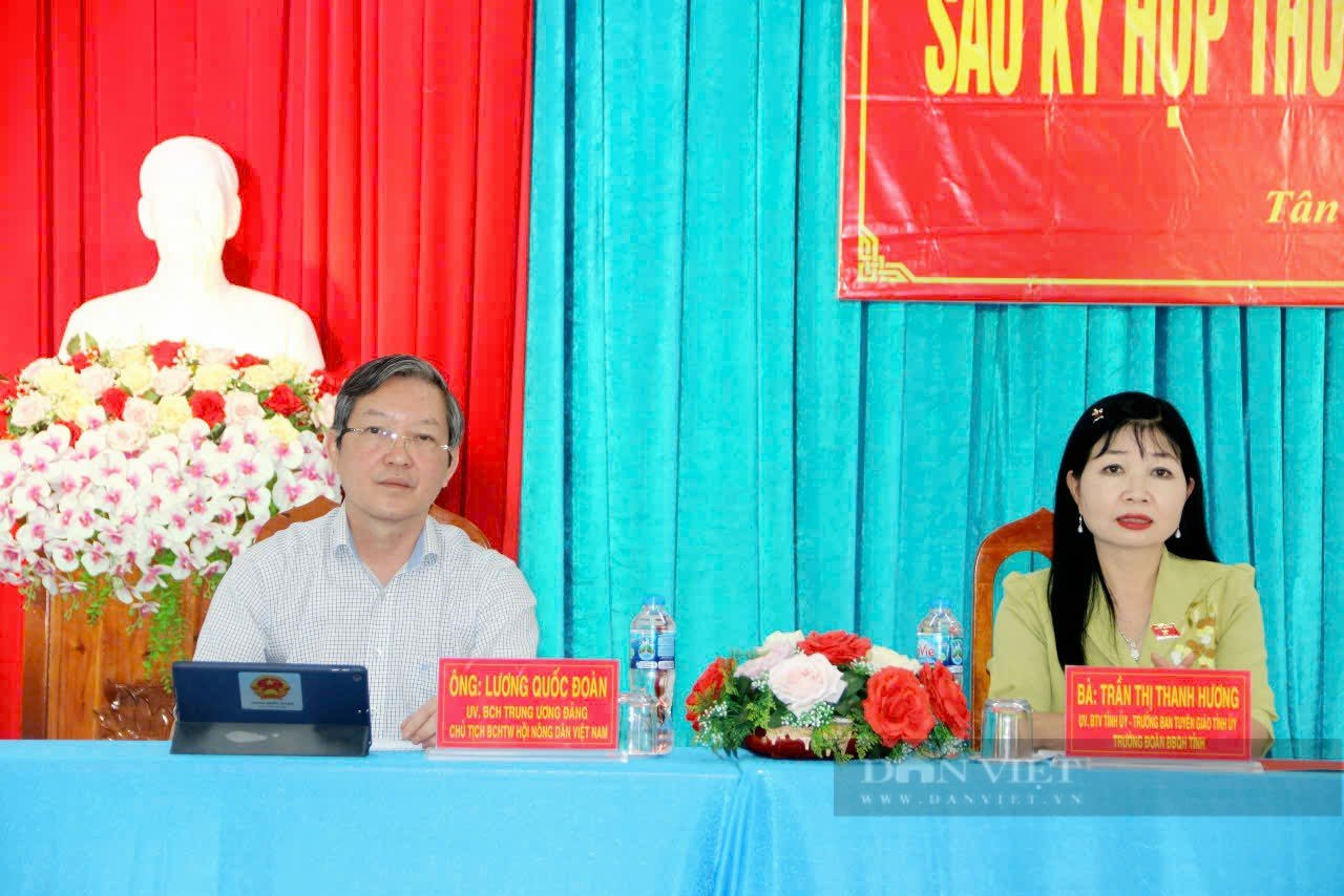 Chủ tịch Hội Nông dân Việt Nam Lương Quốc Đoàn tiếp xúc cử tri sau Kỳ họp thứ 9, Quốc hội khóa XV- Ảnh 1.