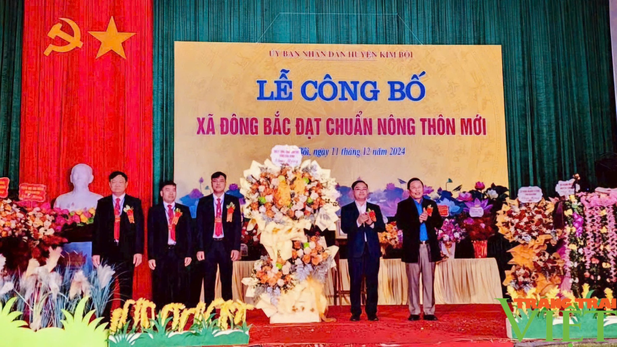 Kim Bôi: Đông Bắc công bố, đón bằng công nhận xã nông thôn mới - Ảnh 2.