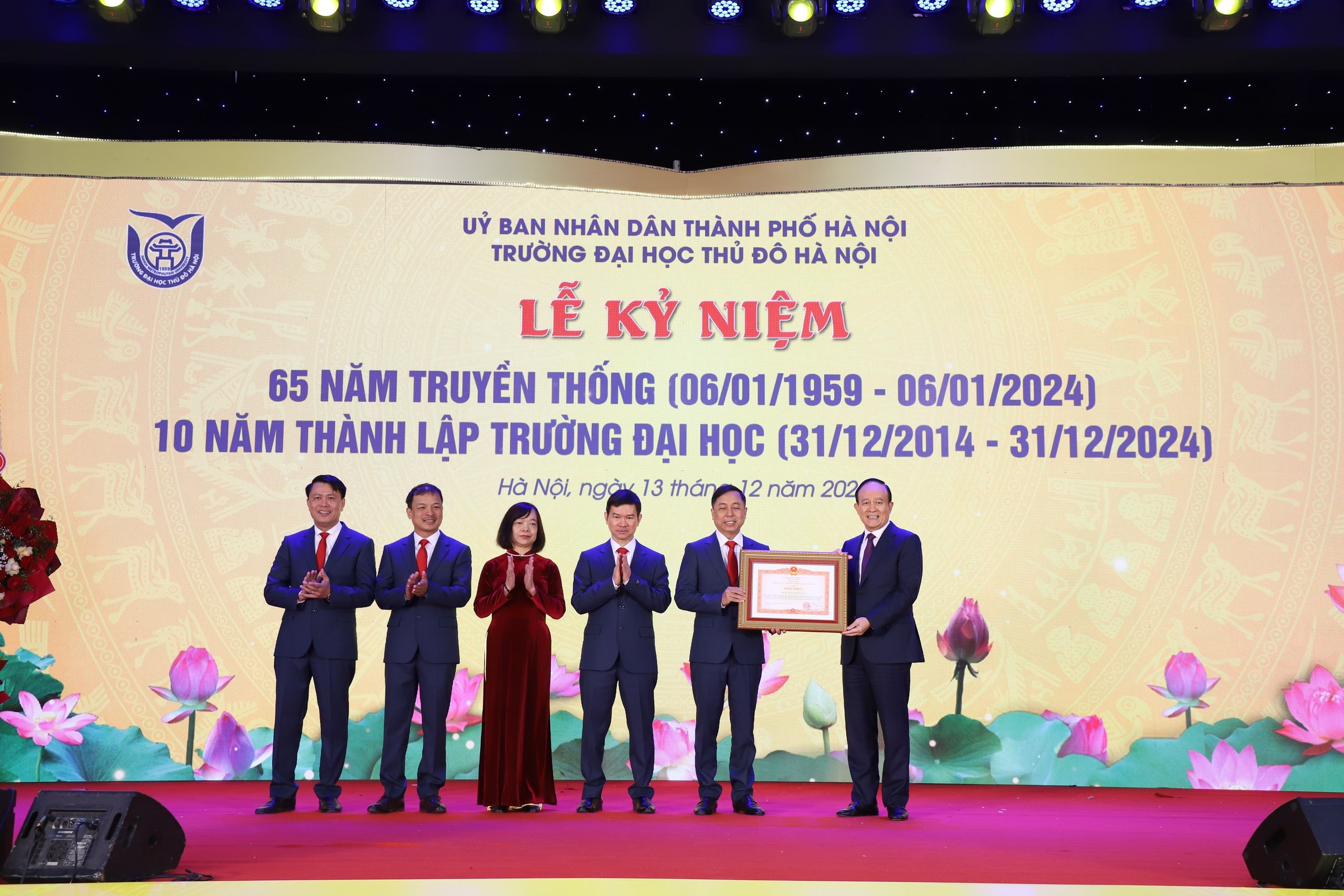 Hiệu trưởng trường đại học công lập duy nhất UBND Hà Nội quản lý: "Mục tiêu trở thành đại học thông minh" - Ảnh 3.