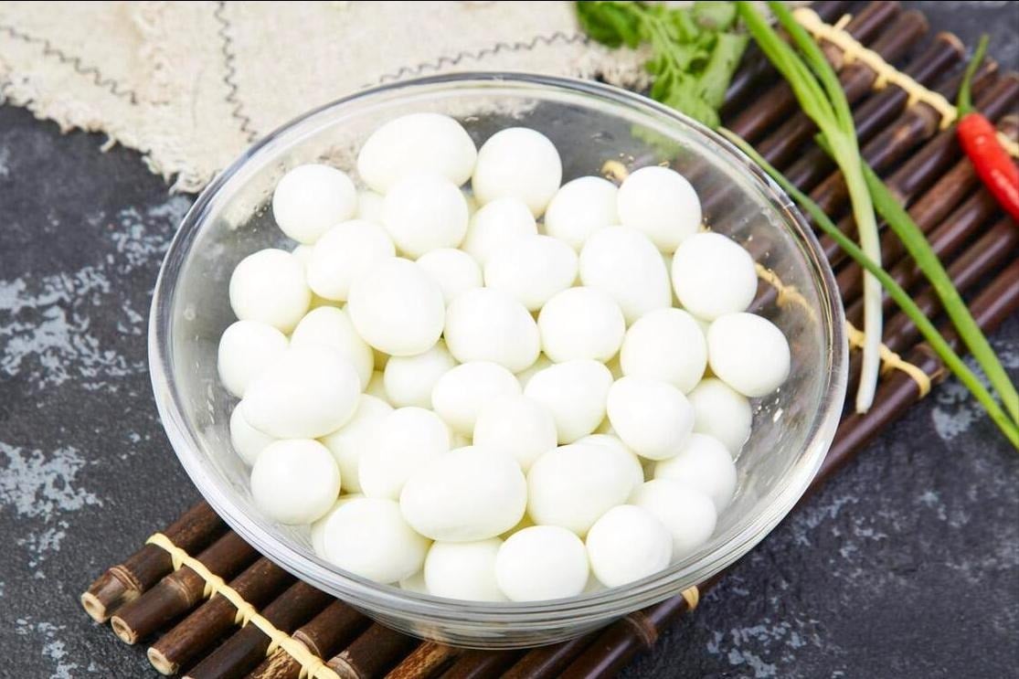 Loại quả "nhân sâm động vật", giúp tăng cường trí nhớ, bồi bổ thể lực, già trẻ đều thích, om cách này cực thơm - Ảnh 4.