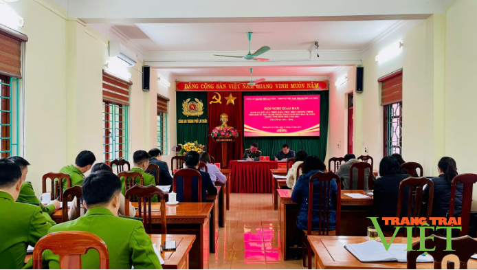 TP Lai Châu nâng cao hiệu quả phong trào "Toàn dân bảo vệ an ninh Tổ quốc trong tình hình mới" - Ảnh 1.