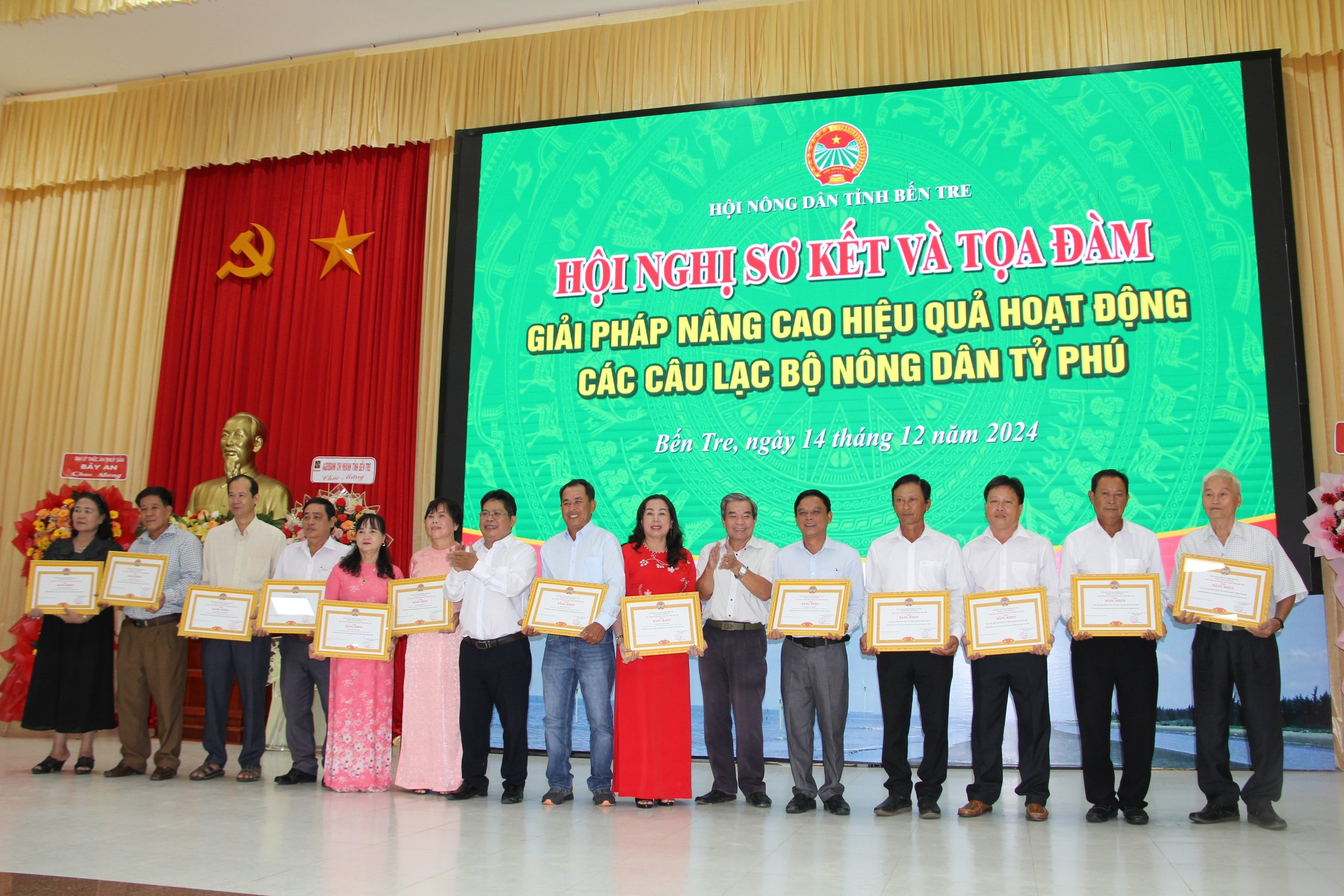 Phó Chủ tịch Thường trực T.Ư Hội NDVN Phan Như Nguyện: Câu lạc bộ Nông dân tỷ phú ở Bến Tre rất sáng tạo - Ảnh 4.