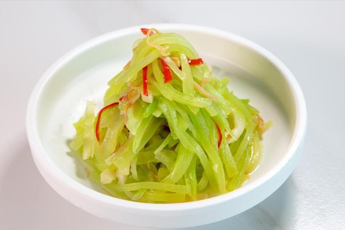 Loại rau bổ hơn bí ngô, nhuận tràng hơn khoai lang, giúp ngủ ngon, dưỡng huyết, xào thịt cực thơm - Ảnh 4.