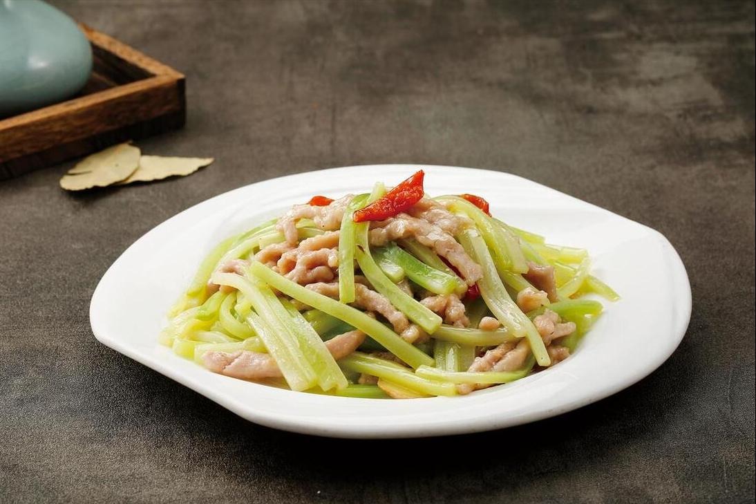 Loại rau bổ hơn bí ngô, nhuận tràng hơn khoai lang, giúp ngủ ngon, dưỡng huyết, xào thịt cực thơm - Ảnh 5.