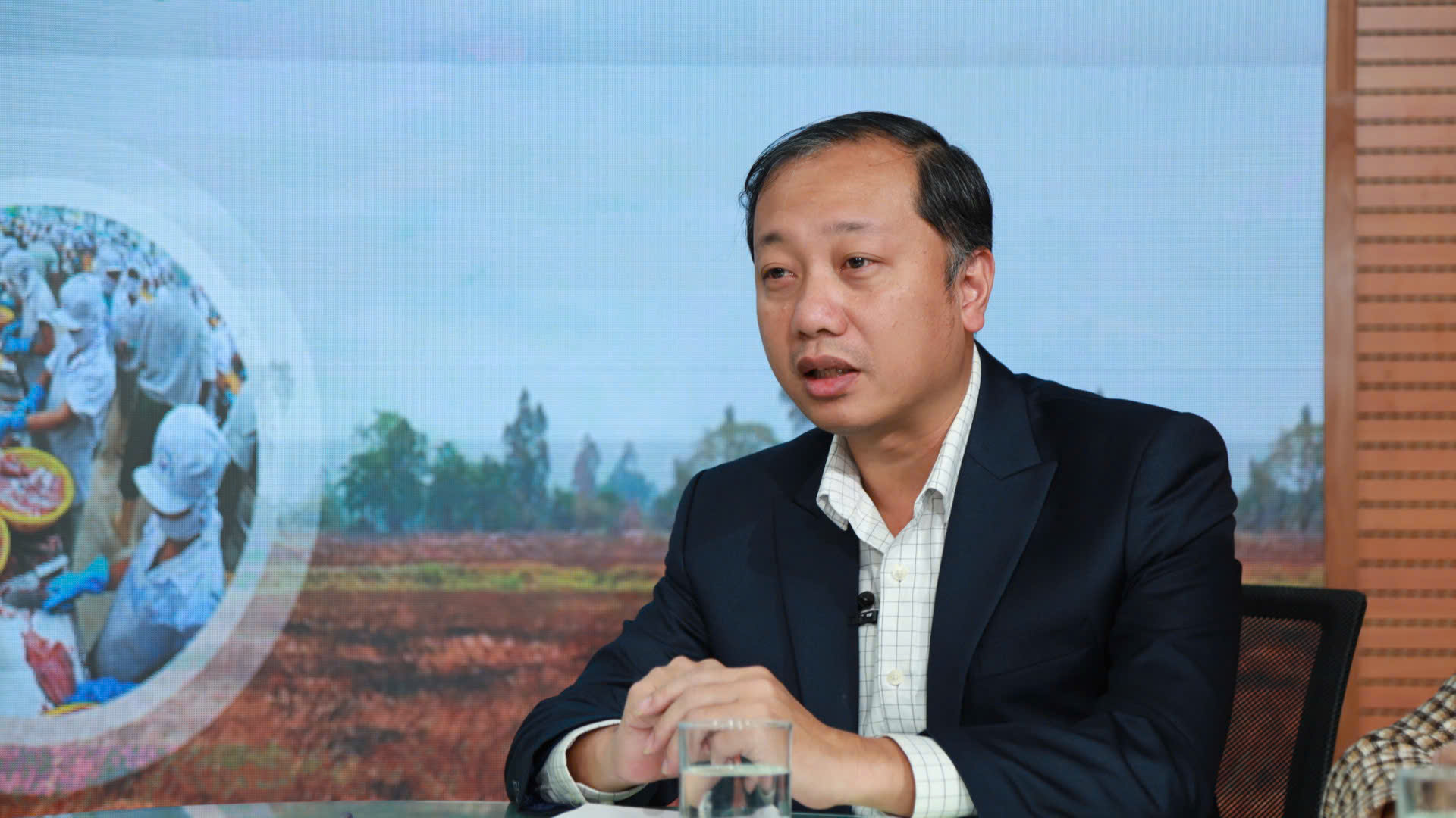 Tọa đàm: Xuất khẩu nông lâm thủy sản năm 2024 - Kỷ lục mới, vị thế mới - Ảnh 1.
