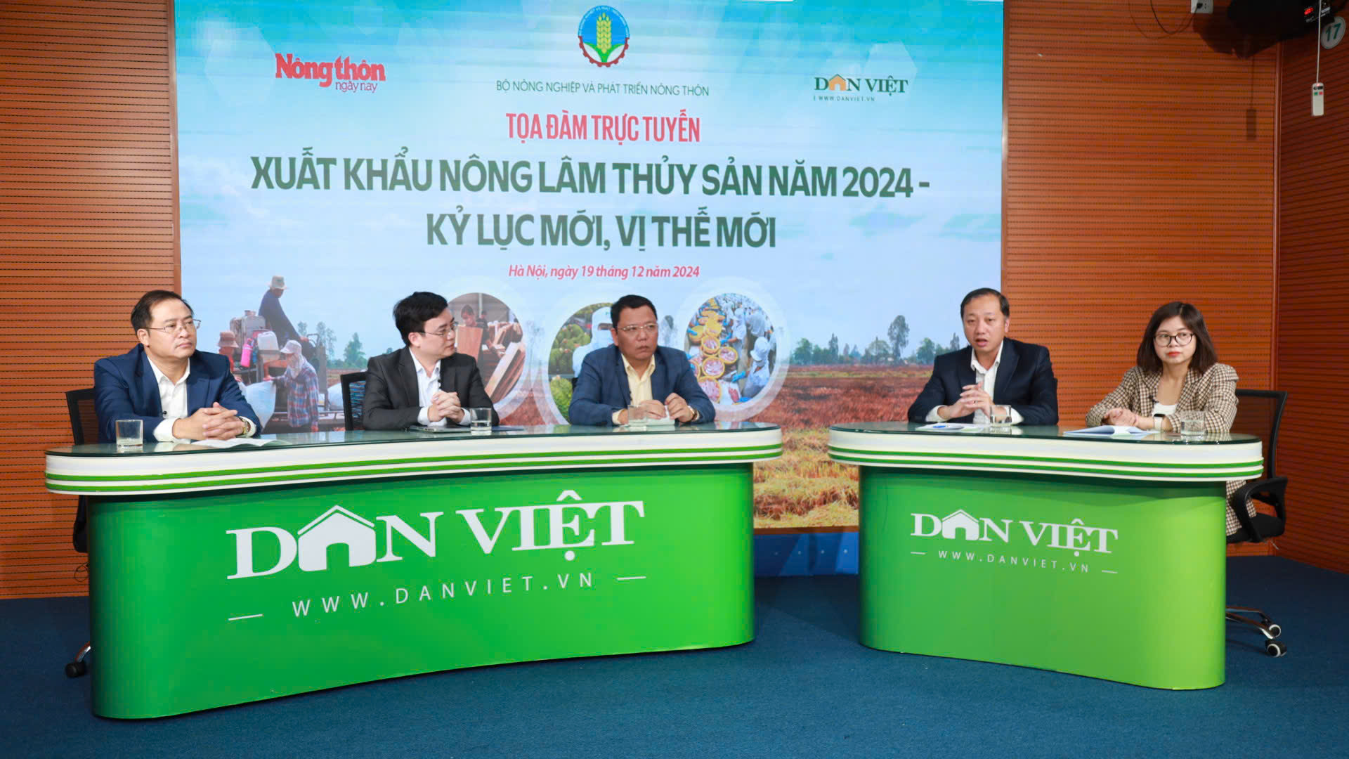 Tọa đàm: Xuất khẩu nông lâm thủy sản năm 2024 - Kỷ lục mới, vị thế mới - Ảnh 1.