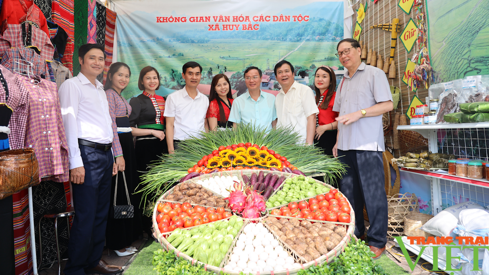 Khơi dậy tiềm năng, lợi thế phát triển sản phẩm OCOP ở Phù Yên - Ảnh 1.