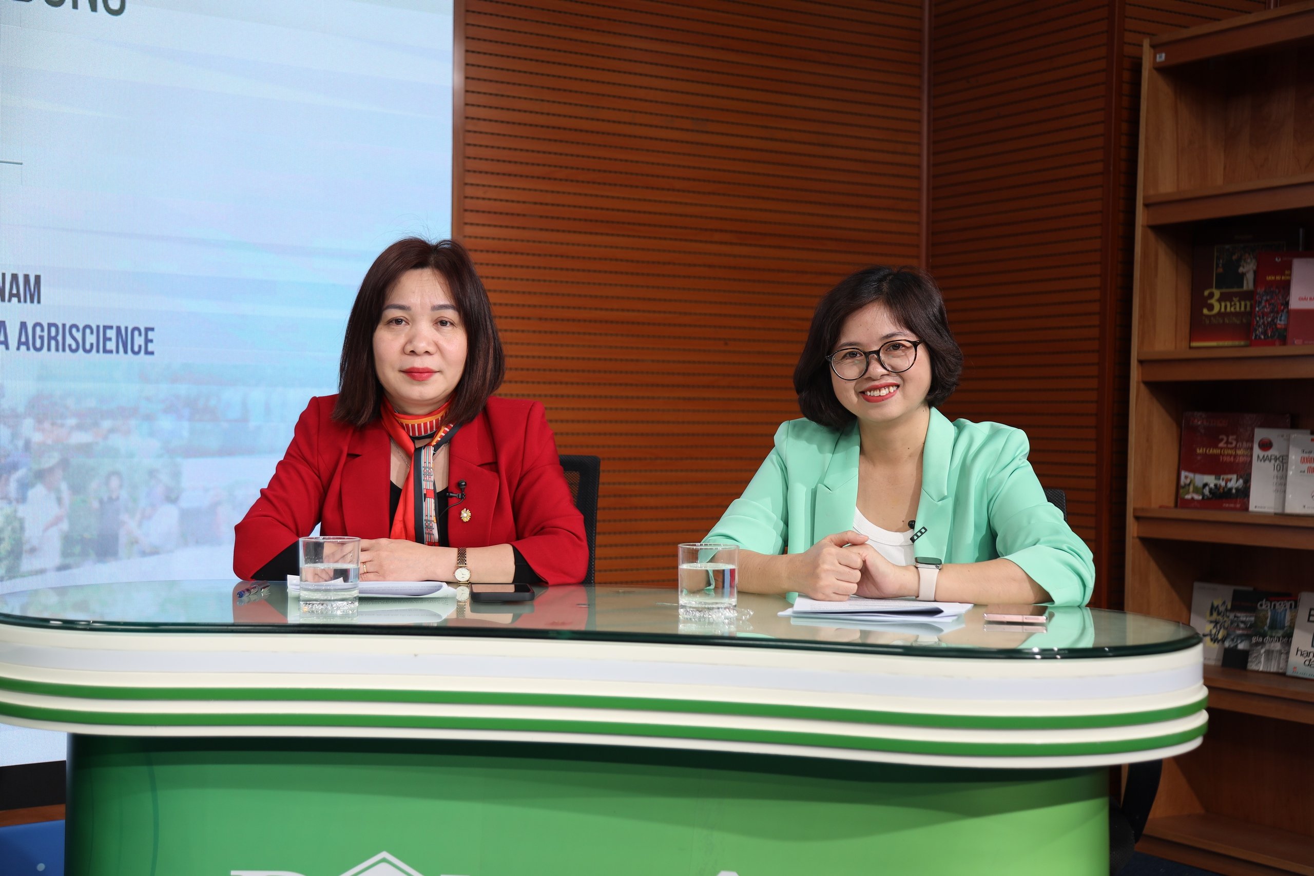Tọa đàm Sử dụng thuốc bảo vệ thực vật "4 đúng" vì sức khỏe cây trồng và con người - Ảnh 2.