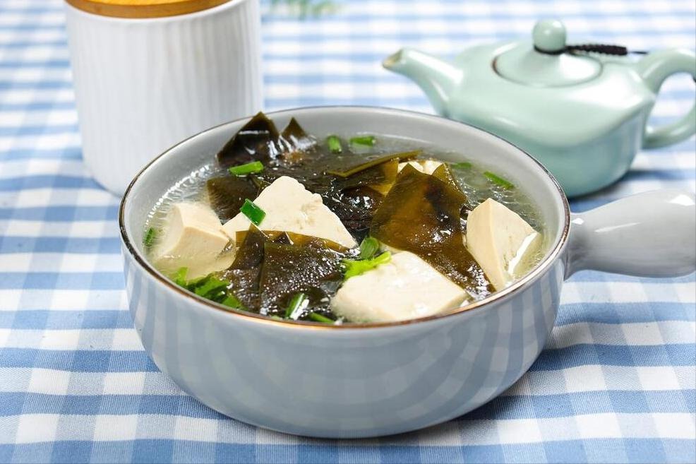 Loại rau có canxi gấp 10 lần sữa, thêm tôm, đậu phụ thành món siêu bổ xương, tăng cường năng lượng - Ảnh 6.