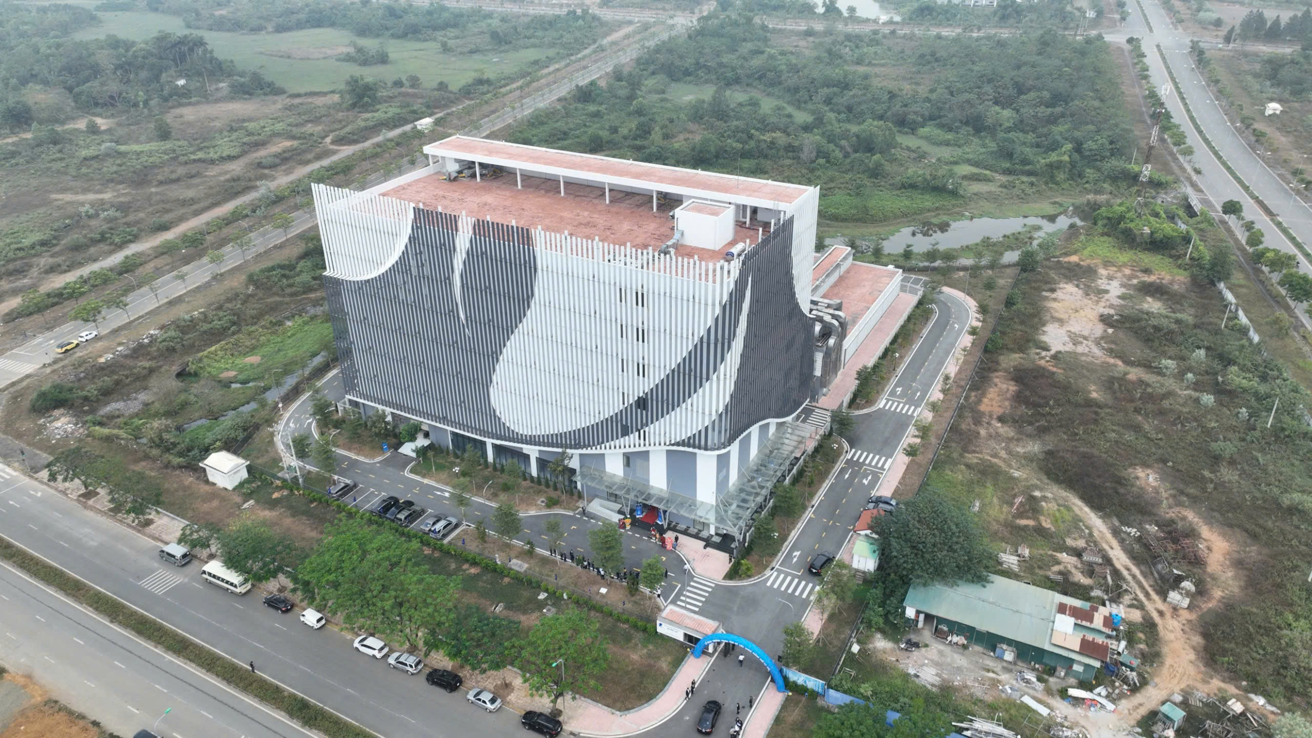 Hà Nội khai trương Trung tâm Dữ liệu Hạ tầng hành chính - Ảnh 3.