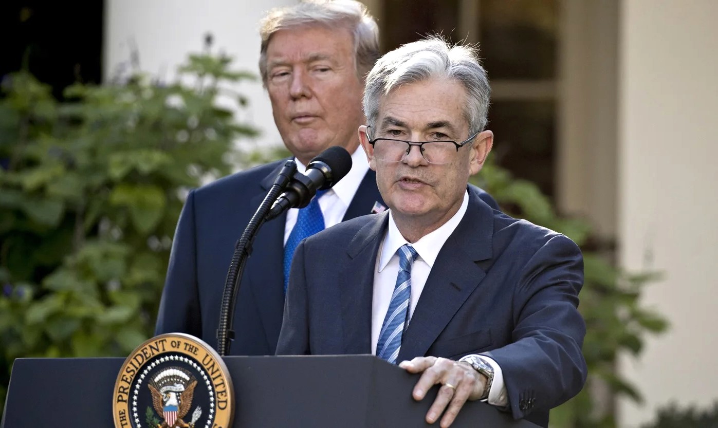 Ông Trump hứa không hất ghế Chủ tịch Fed của ông Powell - Ảnh 1.