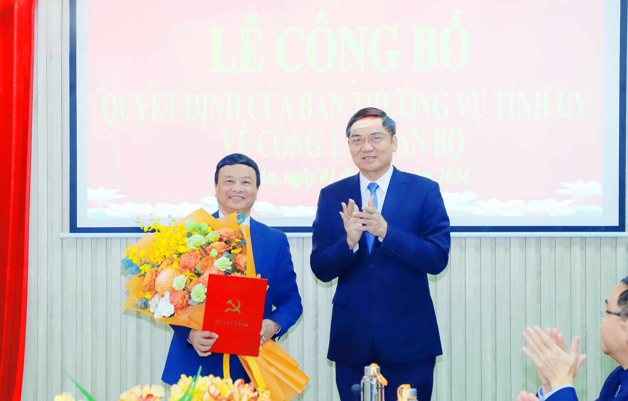 Bí thư Huyện uỷ Tương Dương giữ chức Phó Trưởng Ban Nội chính Tỉnh uỷ Nghệ An- Ảnh 1. Bí thư Huyện uỷ Tương Dương giữ chức Phó Trưởng Ban Nội chính Tỉnh uỷ Nghệ An- Ảnh 1.