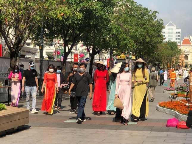 Du lịch Việt Nam bao giờ trở lại thời hoàng kim?- Ảnh 1. Du lịch Việt Nam bao giờ trở lại thời hoàng kim?- Ảnh 1.