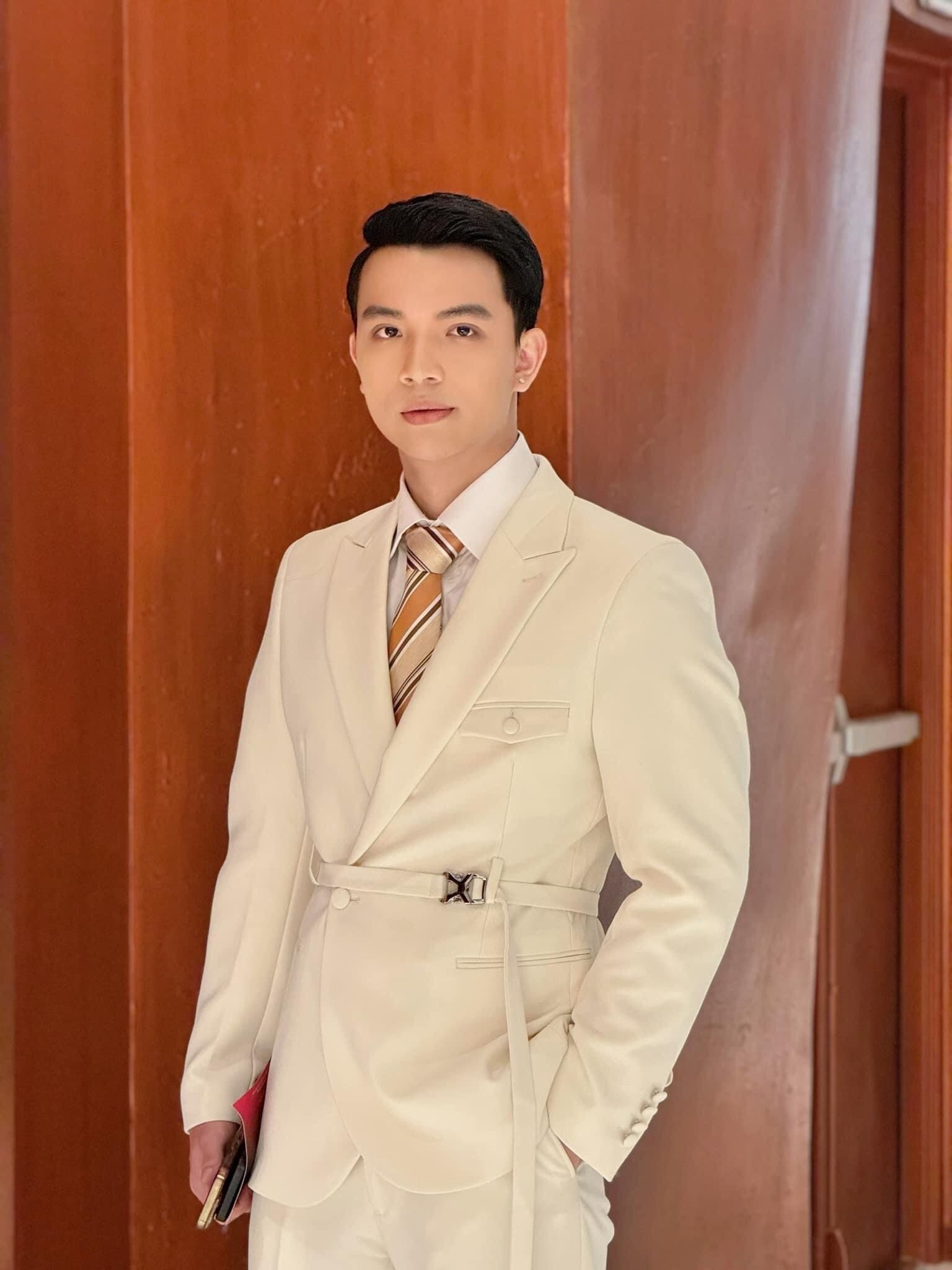 Diễn viên Trần Việt Hoàng: "Tết này bố mẹ không giục tôi lấy vợ sớm"- Ảnh 1.