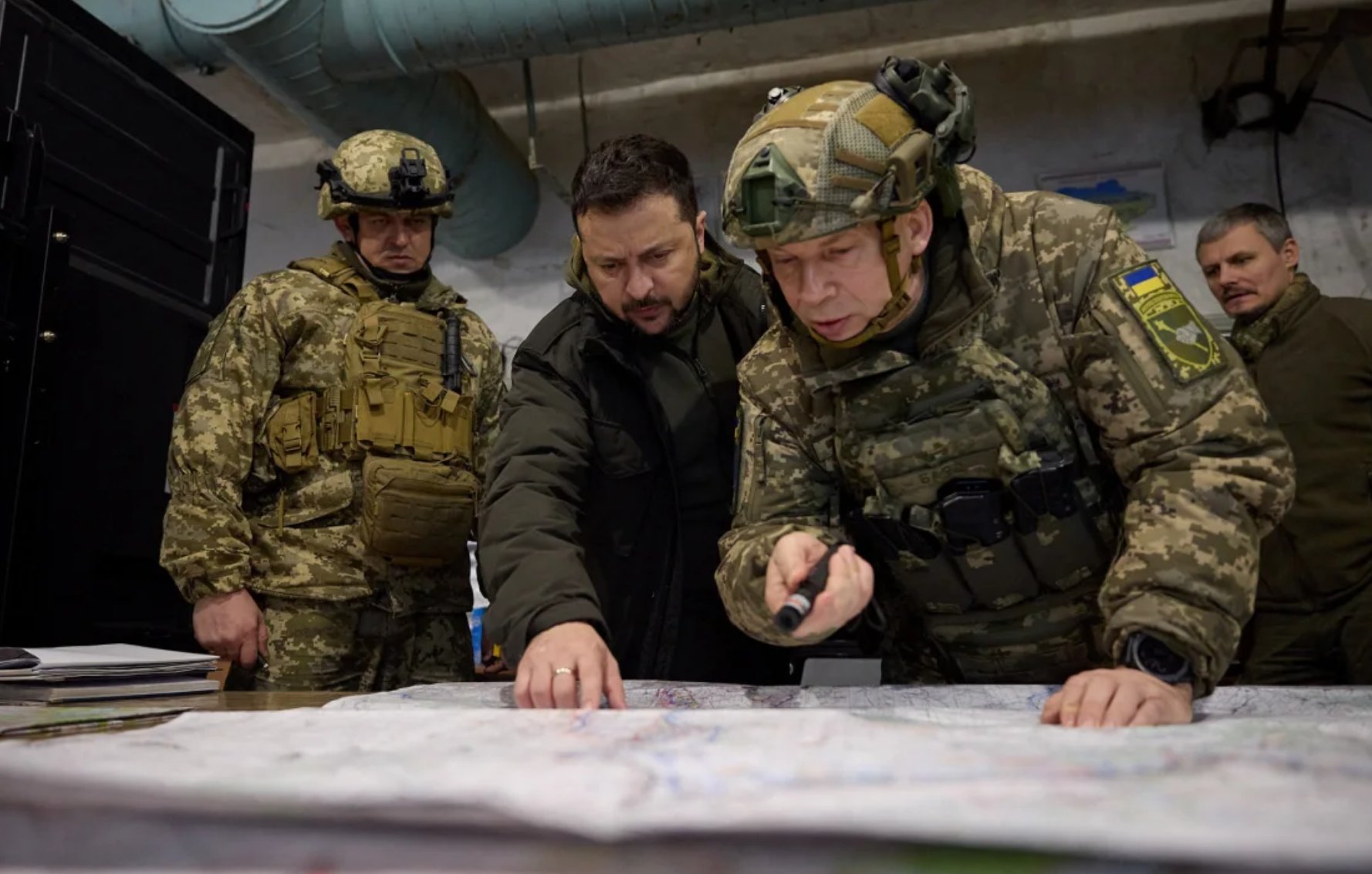 Nga đổ quân quyết chiếm Avdiivka, tân Tổng tư lệnh Ukraine đối mặt thách thức cấp bách - Ảnh 1.