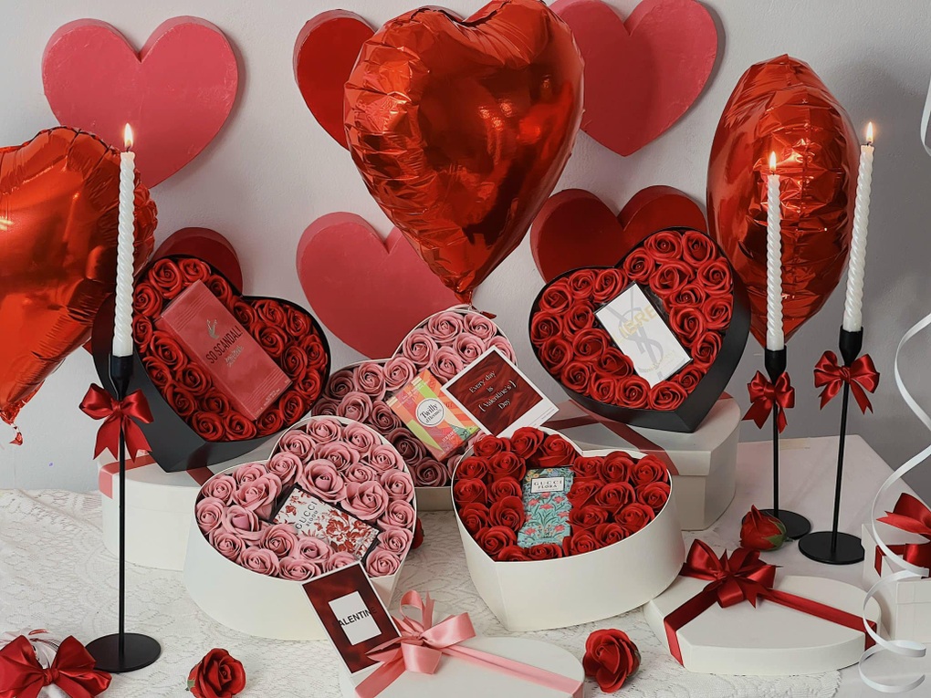 Thị trường quà tặng Valentine ảm đạm, lý do là gì?- Ảnh 2.