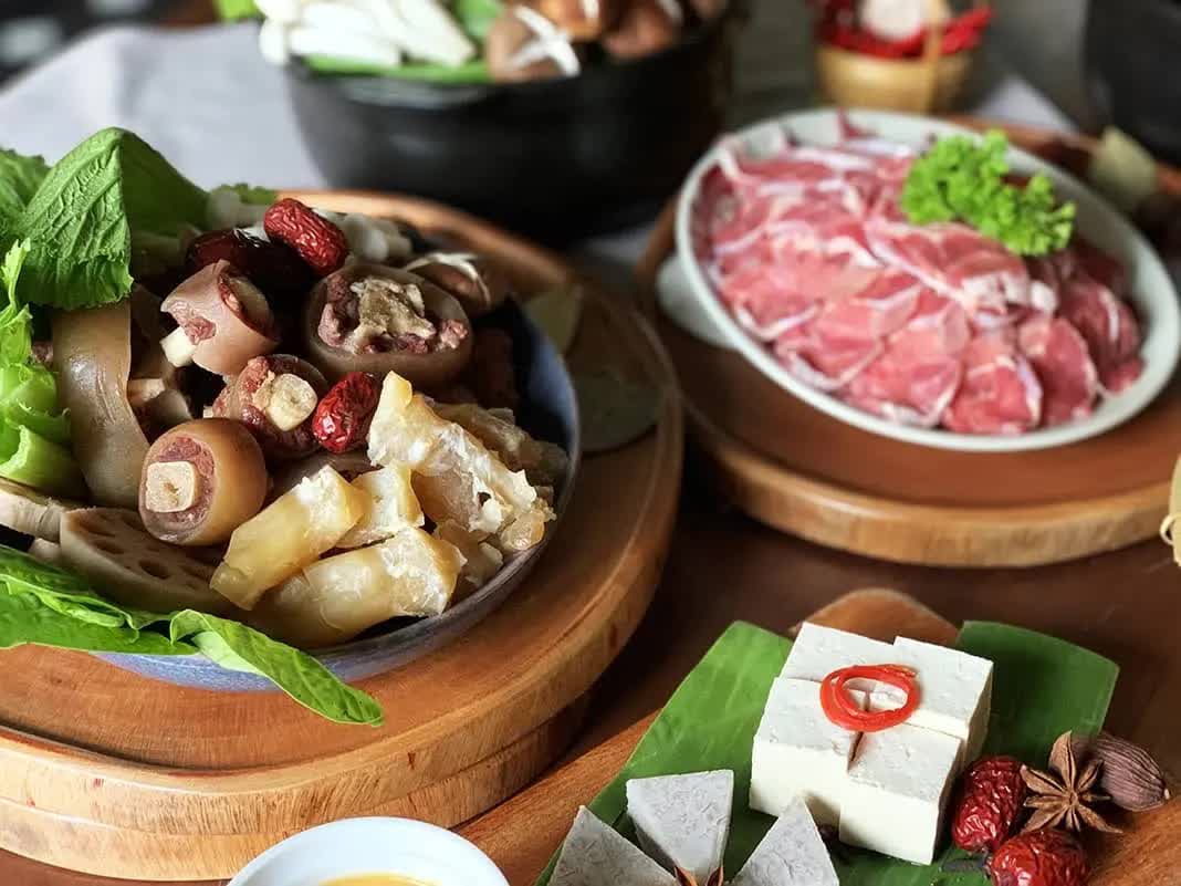 Bộ phận đại bổ của con bò rất giàu canxi, cực tốt cho xương khớp nhưng lại rẻ hơn thịt- Ảnh 2.