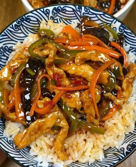5 món ăn với cơm đơn giản nhưng tuyệt ngon, nấu bao nhiêu cũng hết veo- Ảnh 2. 5 món ăn với cơm đơn giản nhưng tuyệt ngon, nấu bao nhiêu cũng hết veo- Ảnh 2.