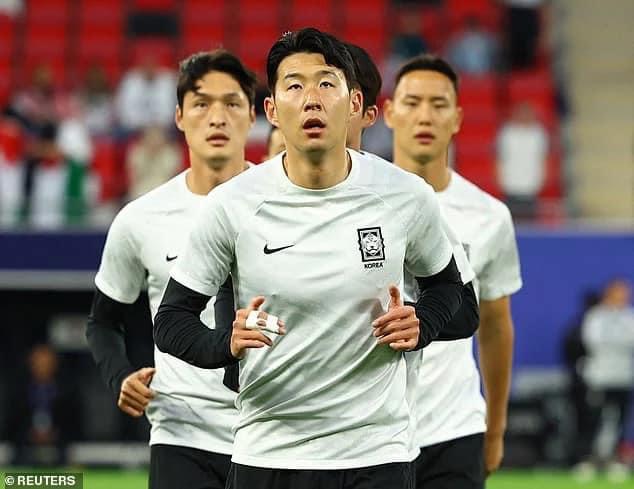 "Drama" rúng động ở ĐT Hàn Quốc: Lee Kang-in đấm Son Heung-min- Ảnh 2.