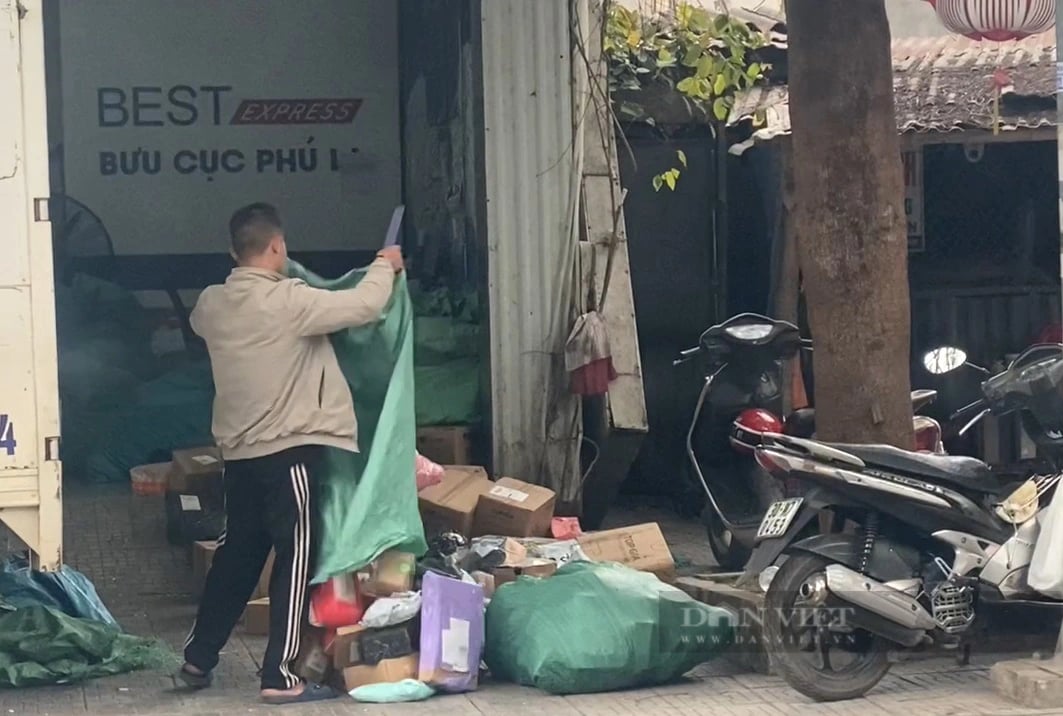 Nhân viên vận chuyển Best Express "quần quật" ném hàng của khách- Ảnh 4.