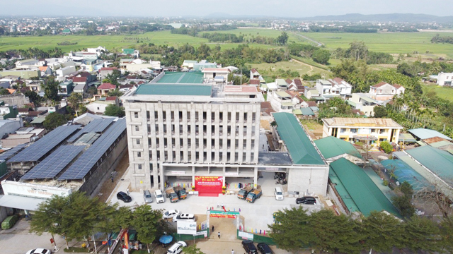 Công trình dân dụng trọng điểm duy nhất Quảng Ngãi đặt mục tiêu về đích trước hạn 6 tháng- Ảnh 4. Công trình dân dụng trọng điểm duy nhất Quảng Ngãi đặt mục tiêu về đích trước hạn 6 tháng- Ảnh 4.