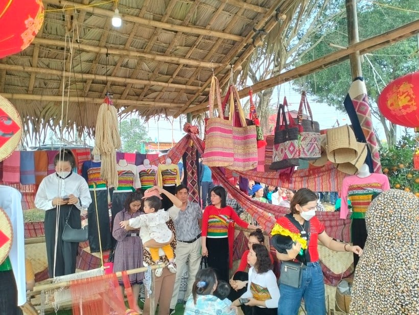 Điều đặc biệt ở lễ hội Mường Khô vừa được vinh danh Di sản văn hóa phi vật thể Quốc gia- Ảnh 3.