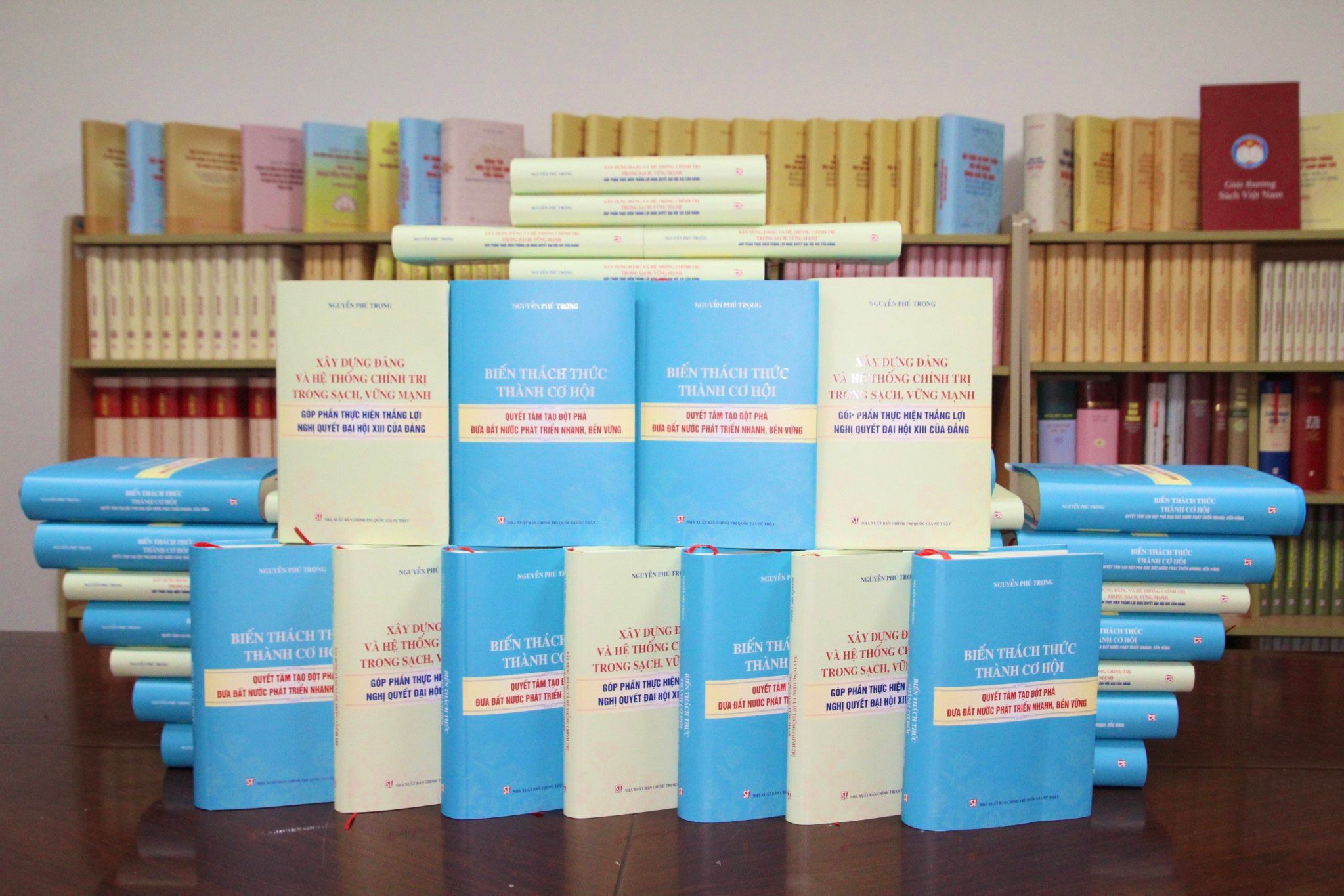 Những điểm đặc biệt trong 2 cuốn sách của Tổng Bí thư vừa được ra mắt- Ảnh 3.