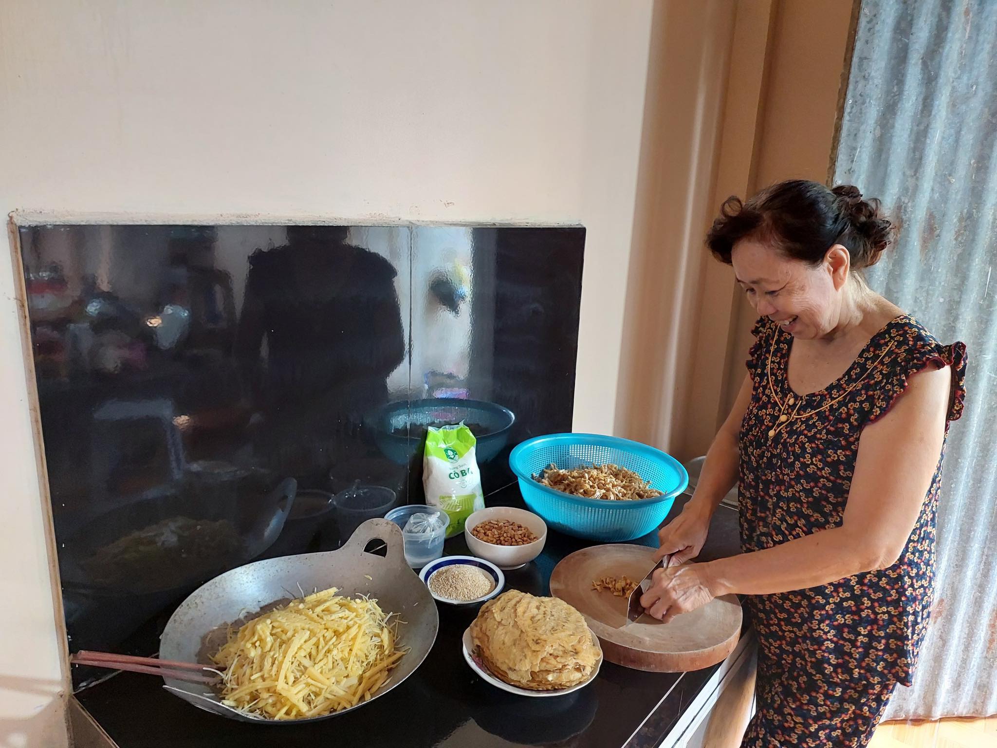 Kể chuyện làng: Mứt chuối ngào gừng - Thức quà Tết xưa- Ảnh 3.