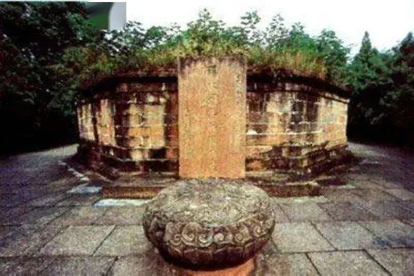 Tại sao di hài Lưu Bị để cả tháng trời vẫn không phân hủy?- Ảnh 2.