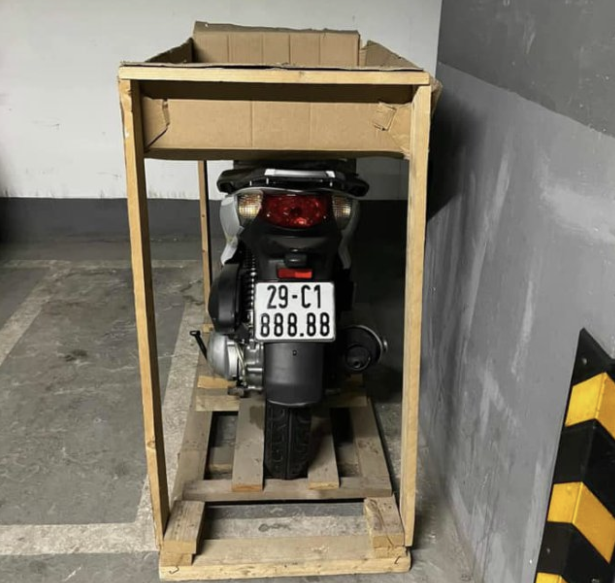 Đề xuất đấu giá biển số xe máy: Người dân nói về mức khởi điểm, chuyên gia nêu thẳng sự thật- Ảnh 1.