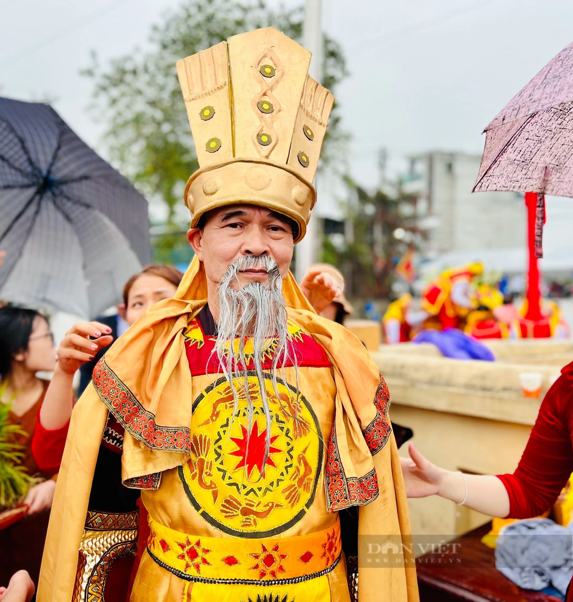 "Vua Hùng đi cấy" ở thành phố ngã ba sông Việt Trì- Ảnh 5.