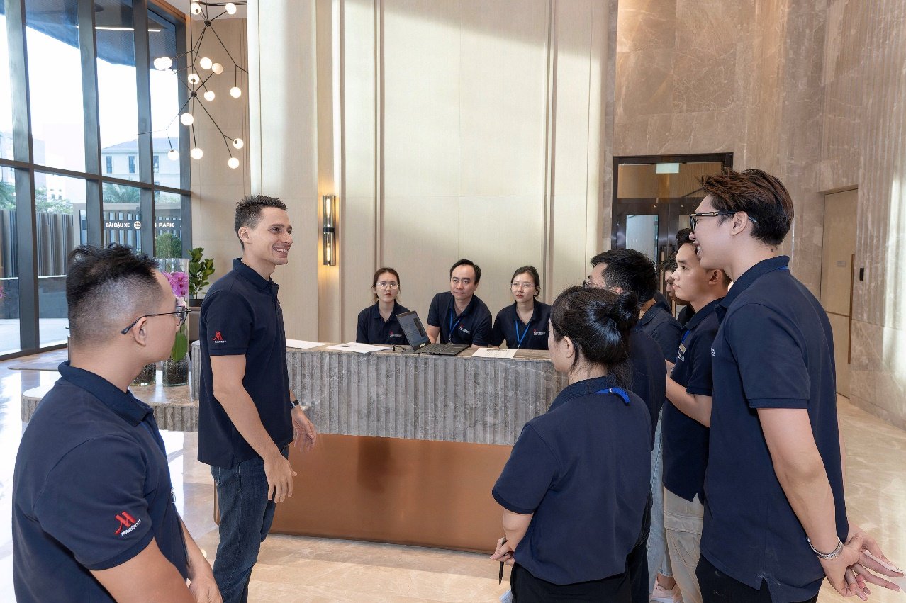 Khát vọng “cuộc sống hàng hiệu” của giới siêu giàu Việt đã thành hiện thực- Ảnh 6.