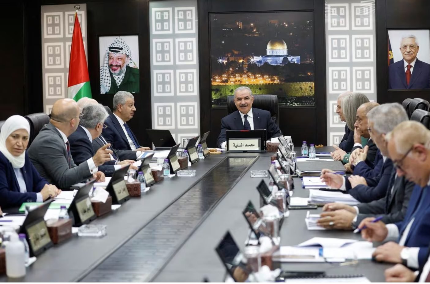 Giữa chiến tranh khốc liệt, Thủ tướng và chính phủ Palestine từ chức- Ảnh 1.