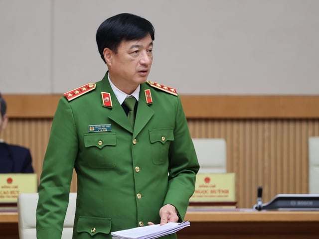 Thủ tướng Phạm Minh Chính: Thuốc là hàng hóa đặc biệt, phải có chính sách quản lý đặc biệt, loại bỏ cơ chế xin cho- Ảnh 6. Thủ tướng Phạm Minh Chính: Thuốc là hàng hóa đặc biệt, phải có chính sách quản lý đặc biệt, loại bỏ cơ chế xin cho- Ảnh 6.