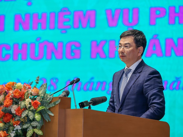 Ngân hàng Nhà nước vừa kiến nghị gì tới Bộ Tài chính, Ủy ban Chứng khoán Nhà nước?- Ảnh 1.
