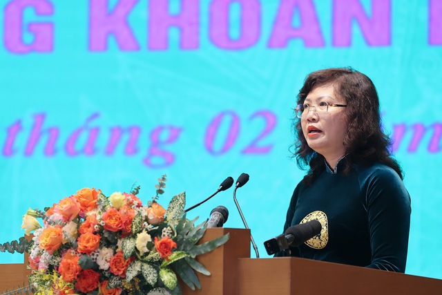 Chủ tịch Ủy ban Chứng khoán Nhà nước Vũ Thị Chân Phương: Thị trường chứng khoán làm tốt vai trò kênh dẫn vốn- Ảnh 2. Chủ tịch Ủy ban Chứng khoán Nhà nước Vũ Thị Chân Phương: Thị trường chứng khoán làm tốt vai trò kênh dẫn vốn- Ảnh 2.