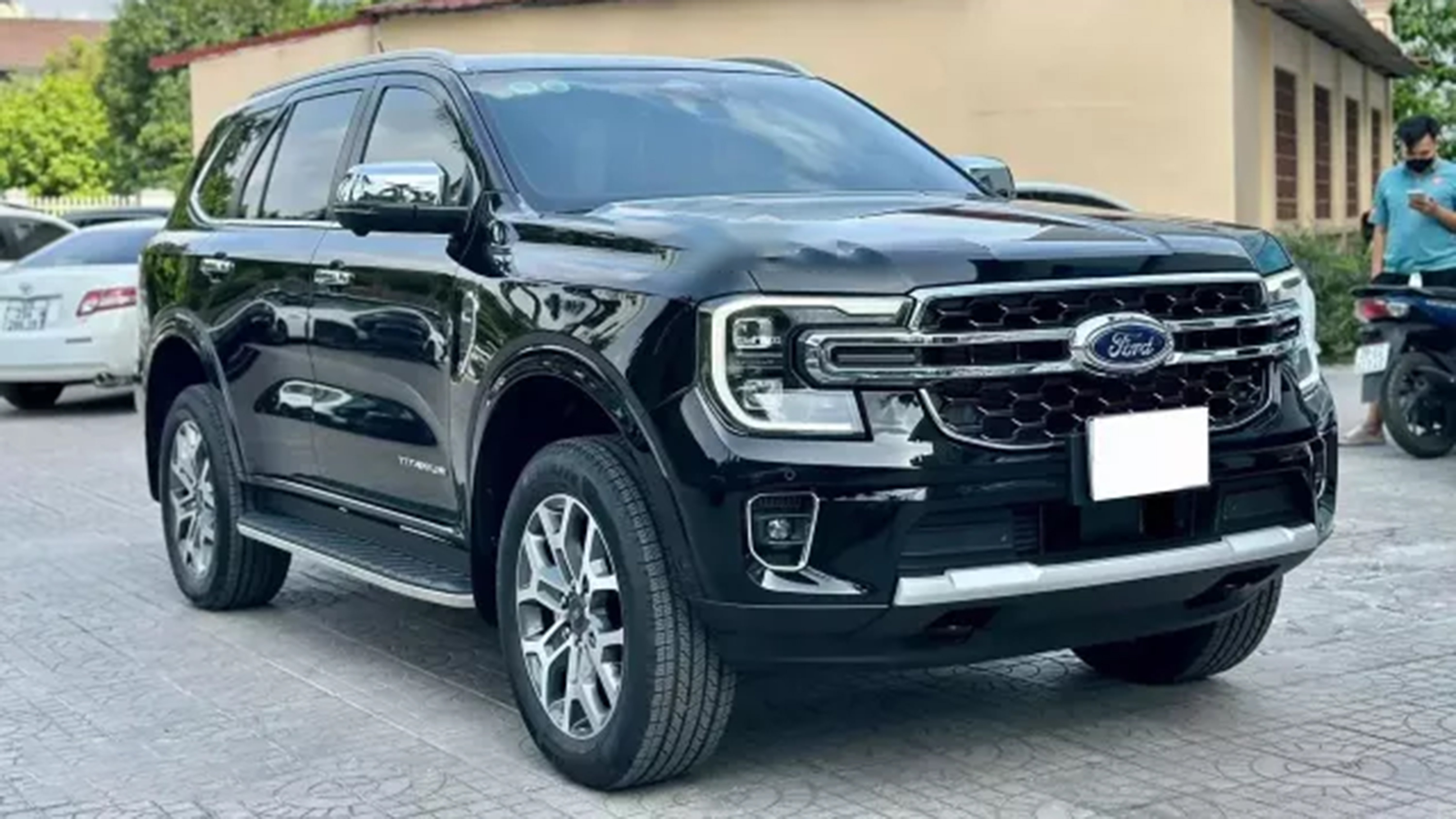 Ngỡ ngàng khấu hao Ford Everest và Toyota Fortuner sau 2 năm lăn bánh- Ảnh 4.