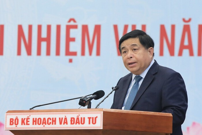 Bộ trưởng Nguyễn Chí Dũng: Năm 2024, phải xác định đầu tư công là ưu tiên hàng đầu- Ảnh 1. Bộ trưởng Nguyễn Chí Dũng: Năm 2024, phải xác định đầu tư công là ưu tiên hàng đầu- Ảnh 1.
