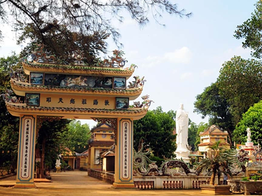 Đầu năm nên đi lễ chùa nào ở Quảng Ngãi?- Ảnh 1.