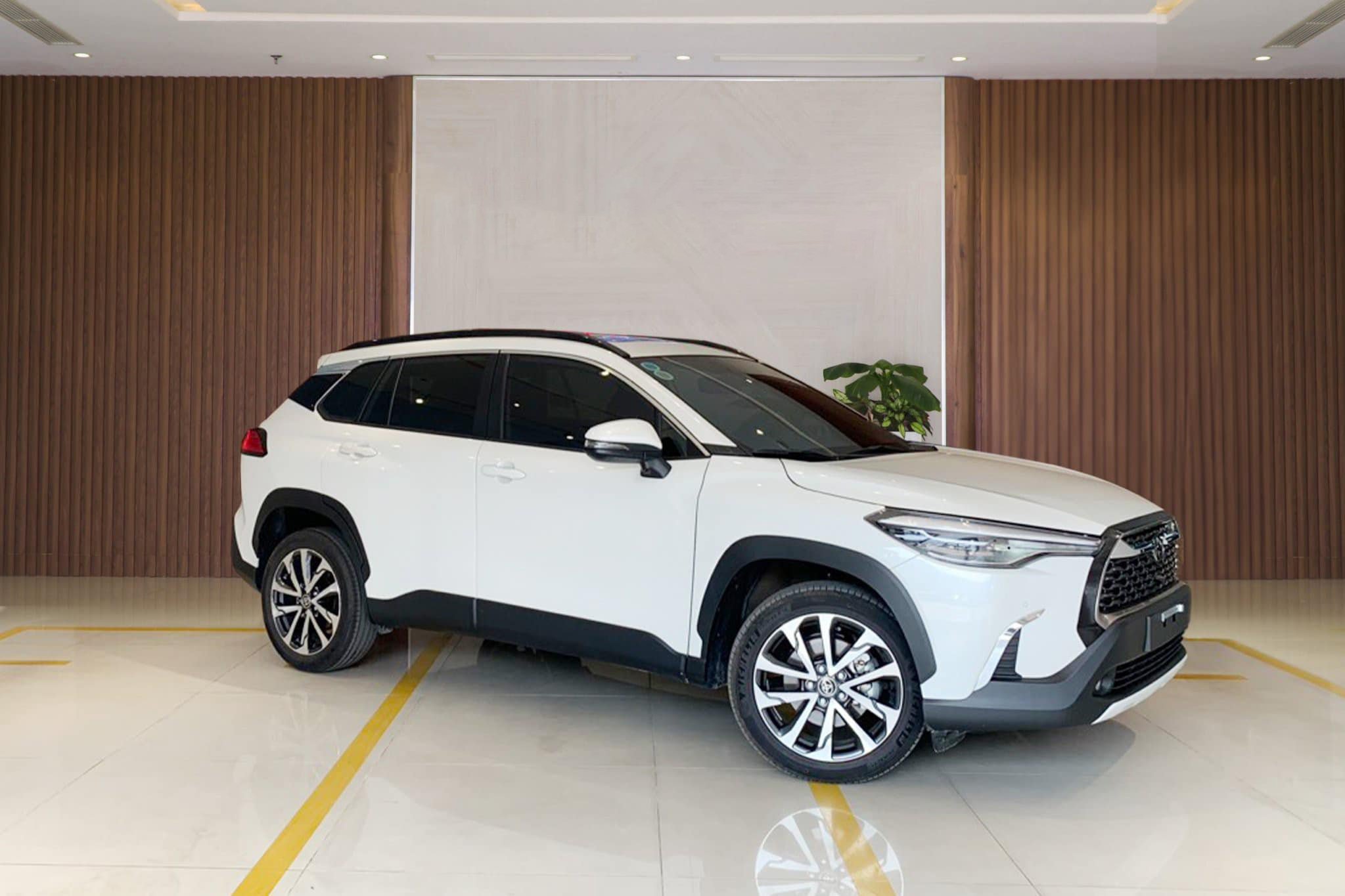 Bất ngờ khấu hao Toyota Corolla Cross và Honda HR-V sau 2 năm lăn bánh tại Việt Nam- Ảnh 1.