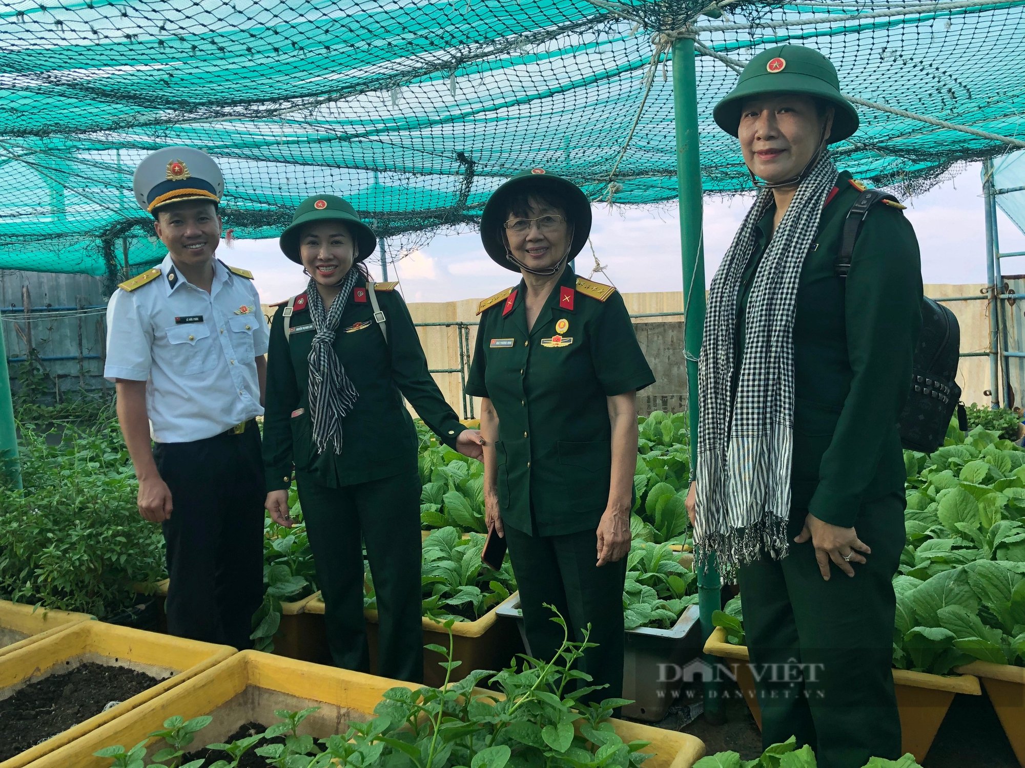 Những "nông dân" nuôi, trồng trên Biển Đông giúp Trường Sa, vùng nhà giàn DK1 thêm xanh- Ảnh 3.